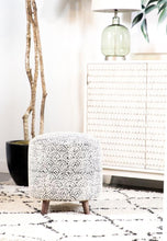 Load image into Gallery viewer, Accent : Accent Stools - Cream - Round Upholstered Accent Stool Cream And Black