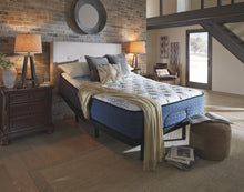 Load image into Gallery viewer, Mt Dana Plush - White - Twin Mattress