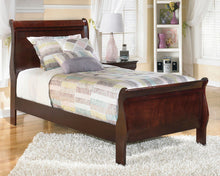 Load image into Gallery viewer, Alisdair - Dark Brown - Full Sleigh Bed