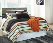 Load image into Gallery viewer, Cazenfeld - Black/Gray - Queen Panel Headboard