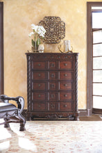 Load image into Gallery viewer, North Shore - Dark Brown - Chest
