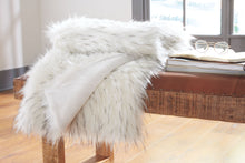 Load image into Gallery viewer, Calisa - White - Throw (3/CS)