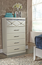 Load image into Gallery viewer, Dreamur - Champagne - Five Drawer Chest