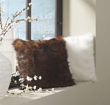 Load image into Gallery viewer, Himena - White - Pillow