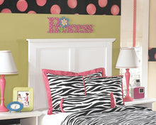 Load image into Gallery viewer, Bostwick Shoals - White - Full Panel Headboard