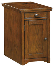 Load image into Gallery viewer, Laflorn - Sable - Chair Side End Table