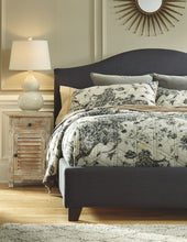 Load image into Gallery viewer, Saffi - Cream - Ceramic Table Lamp (1/CN)