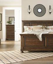 Load image into Gallery viewer, Flynnter - Medium Brown - King Panel Bed