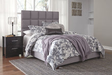 Load image into Gallery viewer, Dolante - Gray - Queen Upholstered Bed