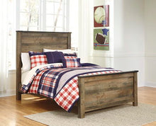 Load image into Gallery viewer, Trinell - Brown - Queen Panel Footboard