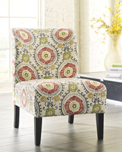 Load image into Gallery viewer, Honnally - Floral - Accent Chair