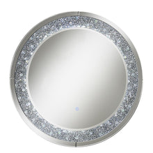 Load image into Gallery viewer, Round Wall Mirror With Led Lighting Silver