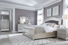 Load image into Gallery viewer, Coralayne - Panel Bed Set