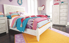 Load image into Gallery viewer, Paxberry - Whitewash - Twin Panel Headboard