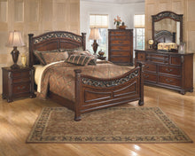 Load image into Gallery viewer, Leahlyn - Warm Brown - 5 Pc. - Dresser, Mirror, King Panel Bed
