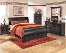 Load image into Gallery viewer, Huey Vineyard - Black - 7 Pc. - Dresser, Mirror, Twin Sleigh Bed, 2 Nightstands