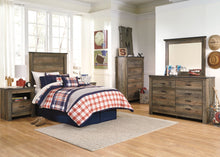 Load image into Gallery viewer, Trinell - Brown - Five Drawer Chest