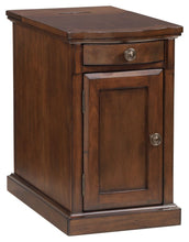Load image into Gallery viewer, Laflorn - Sable - Chair Side End Table