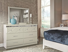 Load image into Gallery viewer, Dreamur - Champagne - 3 Pc. - Dresser, Mirror, Queen Panel Headboard