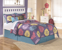 Load image into Gallery viewer, Lulu - Panel Headboard