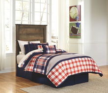 Load image into Gallery viewer, Trinell - Panel Headboard