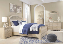 Load image into Gallery viewer, Catalina - Antique White - 5 Pc. - Dresser, Mirror, Queen Sleigh Bed