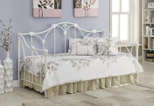 Load image into Gallery viewer, Twin Daybed - Twin Metal Daybed With Floral Frame White