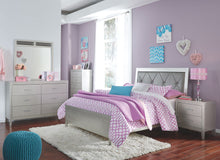 Load image into Gallery viewer, Olivet - Panel Bed Set