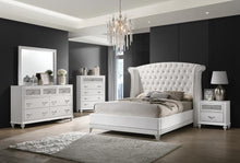 Load image into Gallery viewer, Barzini Upholstered Bed - White Velvet - Barzini Eastern King Wingback Tufted Bed White
