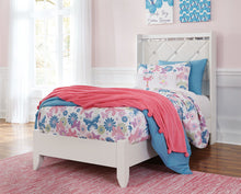 Load image into Gallery viewer, Dreamur - Champagne - Full Panel Bed