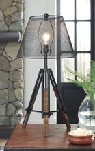 Load image into Gallery viewer, Leolyn - Black/Brown - Metal Table Lamp (1/CN)