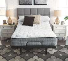Load image into Gallery viewer, Mt Rogers Ltd Plush - White - Queen Mattress