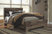 Load image into Gallery viewer, Derekson - Multi Gray - Queen Panel Bed