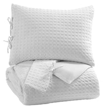 Load image into Gallery viewer, Maurilio - White - King Comforter Set