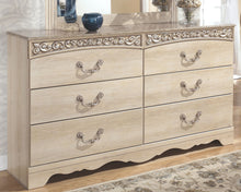Load image into Gallery viewer, Catalina - Antique White - 5 Pc. - Dresser, Mirror, Queen Sleigh Bed