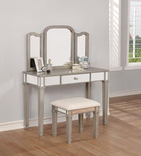 Load image into Gallery viewer, White - 2-piece Vanity Set Metallic Platinum And White