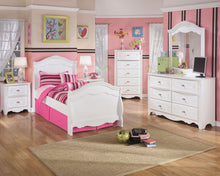 Load image into Gallery viewer, Exquisite - White - 5 Pc. - Dresser, Mirror, Twin Sleigh Bed