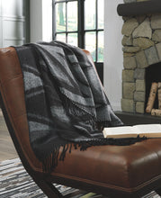 Load image into Gallery viewer, Cecile - Black/Gray - Throw (3/CS)