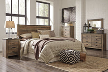 Load image into Gallery viewer, Trinell - Panel Headboard