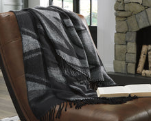 Load image into Gallery viewer, Cecile - Black/Gray - Throw (3/CS)